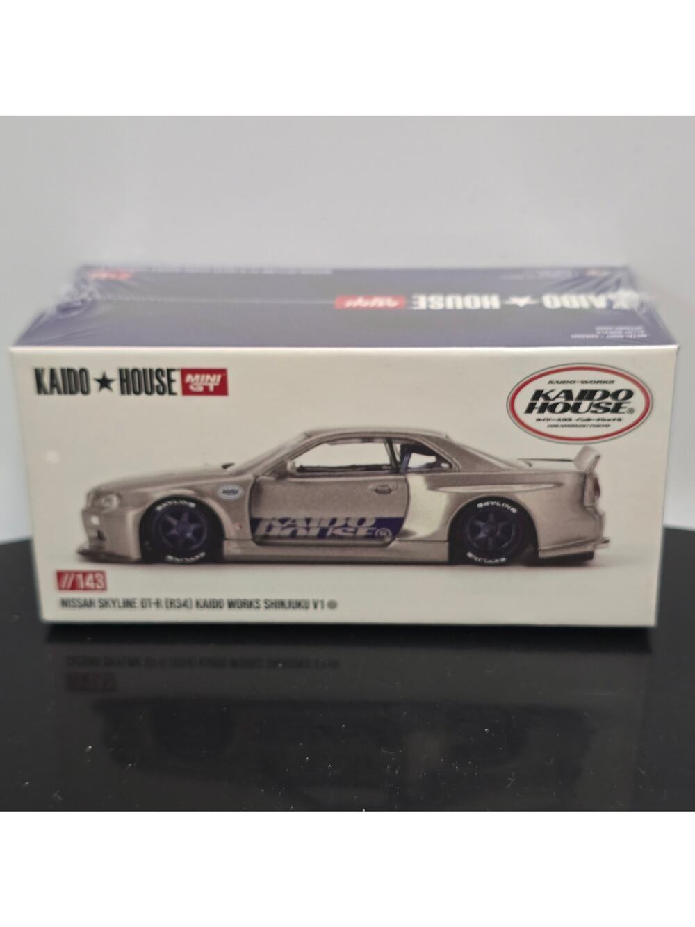 Nissan Skyline GT-R R34 Kaido Works Shinjuku V1 Silver Kaido House #143 1:64